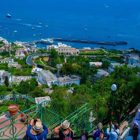 Ferienhaus Con Vista Sulla Famosa Piazzetta Capri
