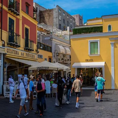 Con Vista Sulla Famosa Piazzetta *